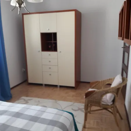 Dom Z Kominkiem I Widokiem Na Gory Makowica